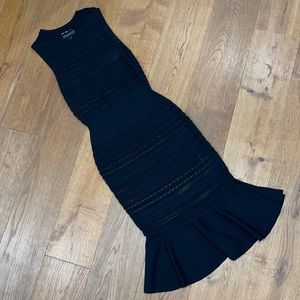 So elegant! Black Rilla Knit Midi Dress